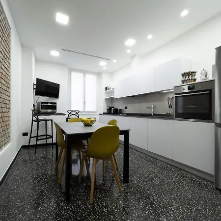 Apartment Largodoria - Viagenova, Box Auto Privato Incluso *