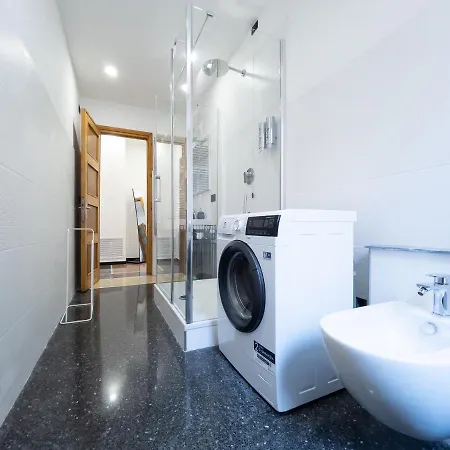 Largodoria - Viagenova, Box Auto Privato Incluso *