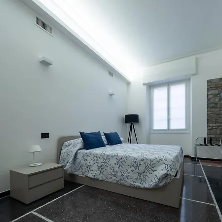 Largodoria - Viagenova, Box Auto Privato Incluso *