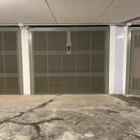 Apartment Largodoria - Viagenova, Box Auto Privato Incluso Albenga