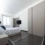 Appartement Largodoria - Viagenova, Box Auto Privato Incluso *