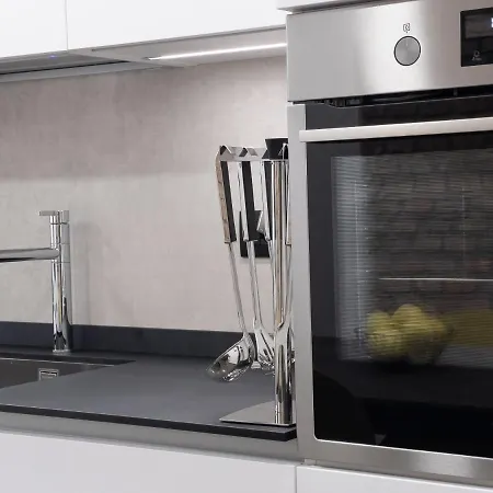 Apartment Largodoria - Viagenova, Box Auto Privato Incluso *