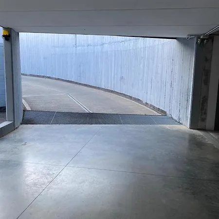 Apartamento Largodoria - Viagenova, Box Auto Privato Incluso Albenga