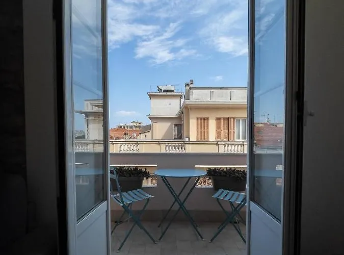 아파트 Largodoria - Viagenova, Box Auto Privato Incluso 알벤가